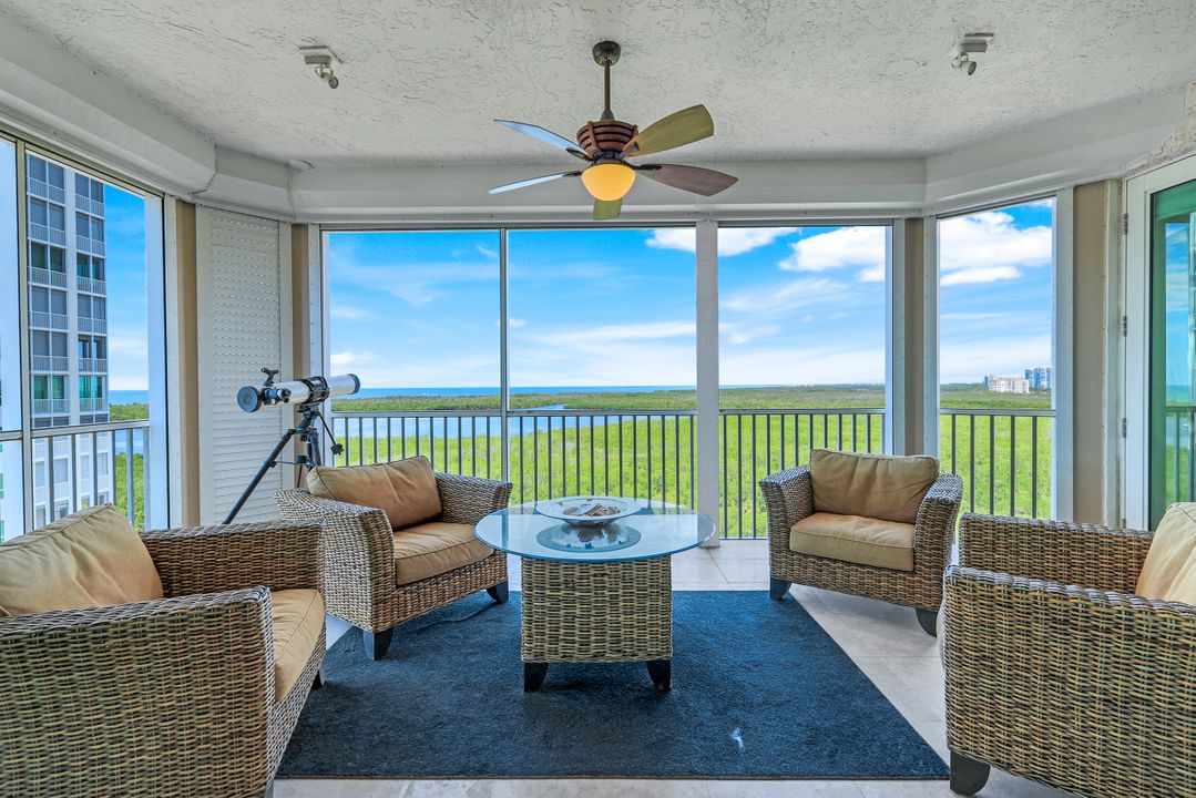 275 Indies Way #1001, Naples, FL 34110