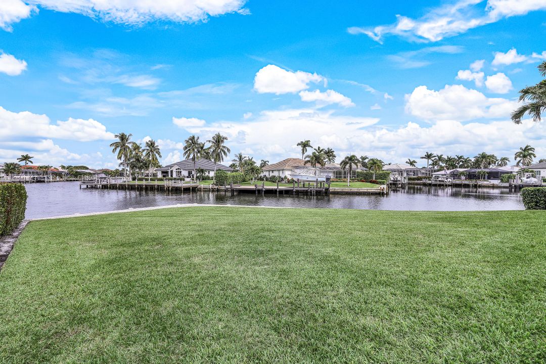 95 Anchor Ct, Marco Island, FL 34145