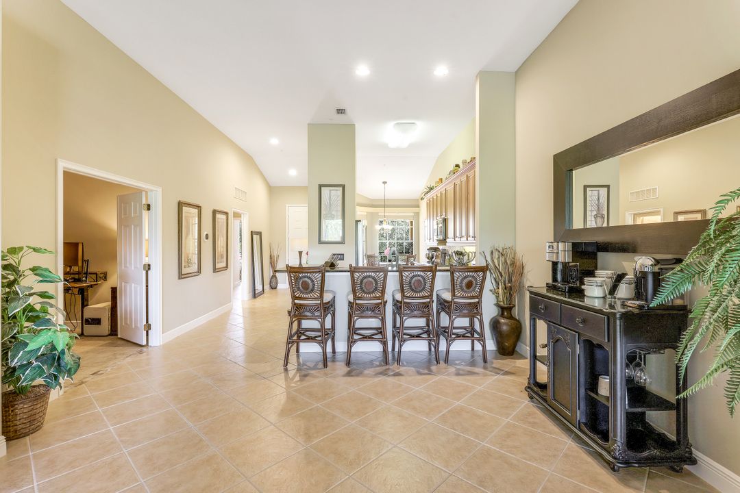 11081 Corsia Trieste Way #204, Bonita Springs, FL 34135