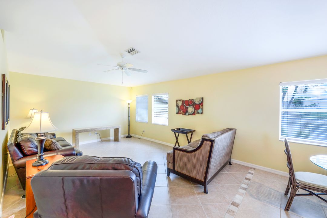 837 SW 37th St, Cape Coral, FL 33914