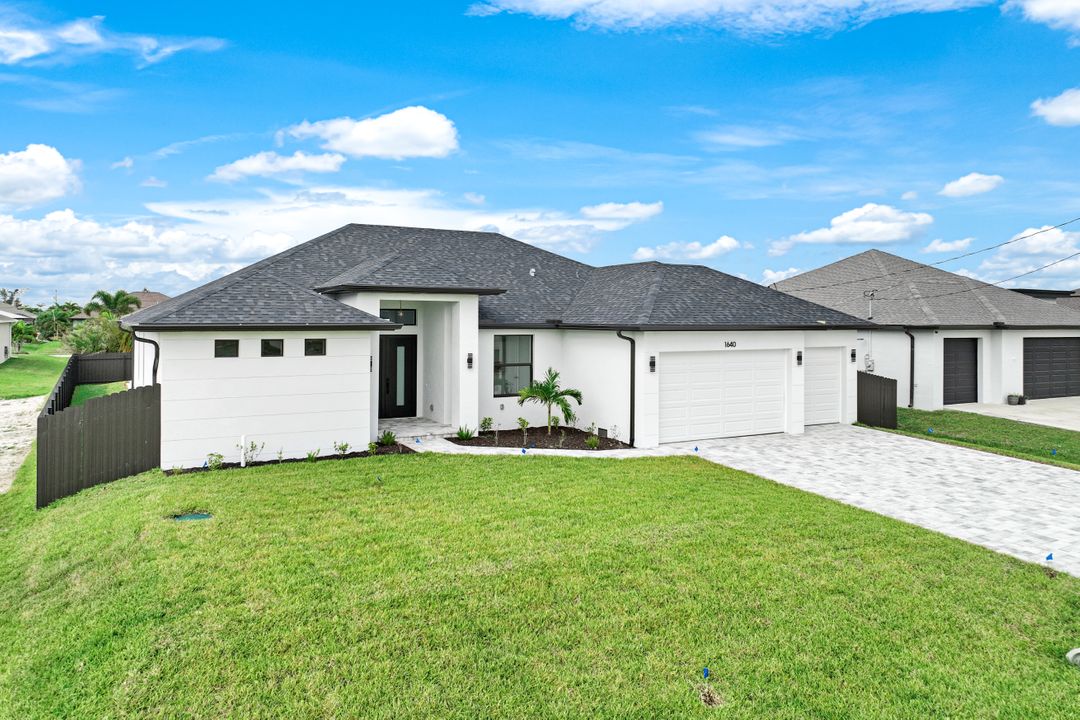 1640 NW 37th Ave, Cape Coral, FL 33993