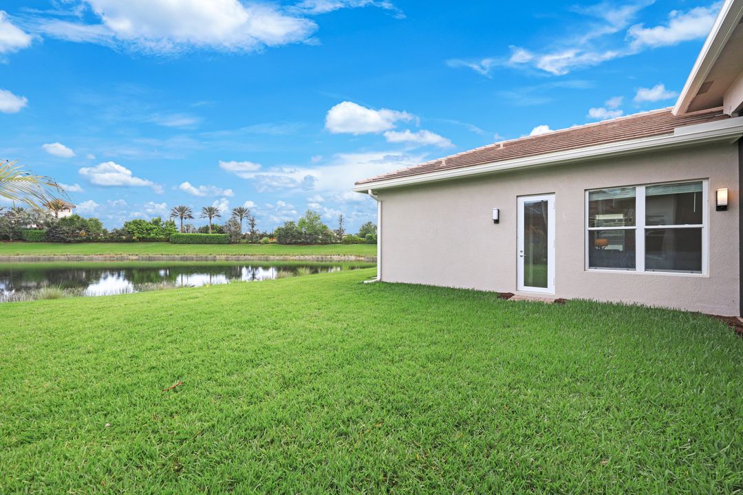 28382 Turin Ct, Bonita Springs, FL 34135