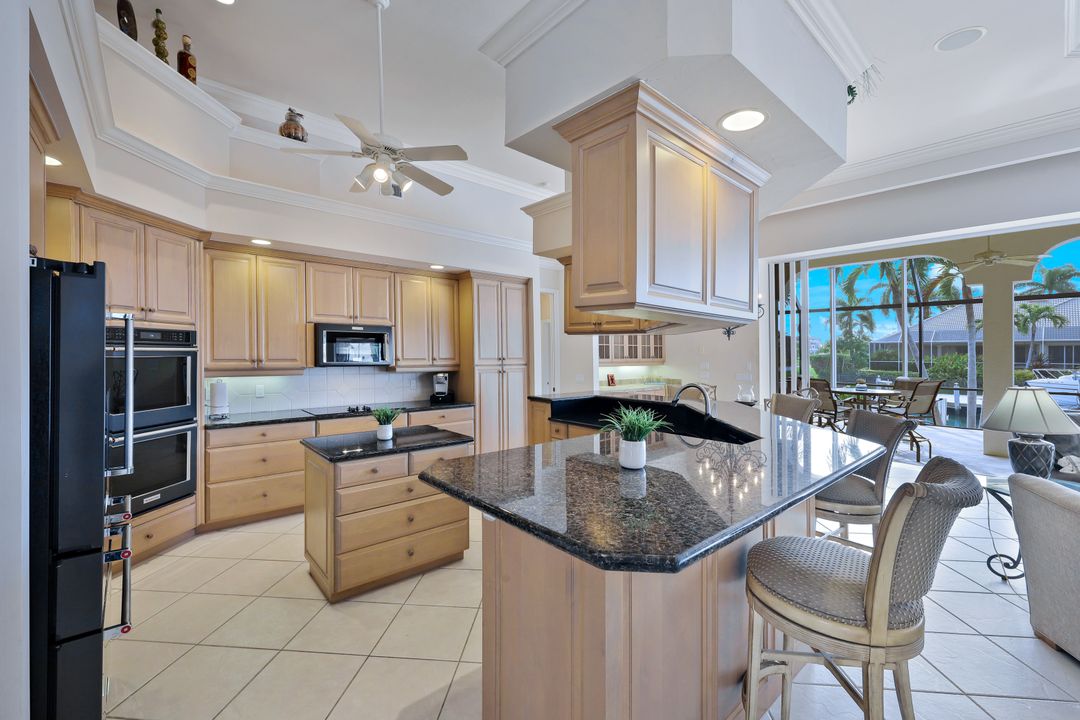 20 Anchor Ct, Marco Island, FL 34145