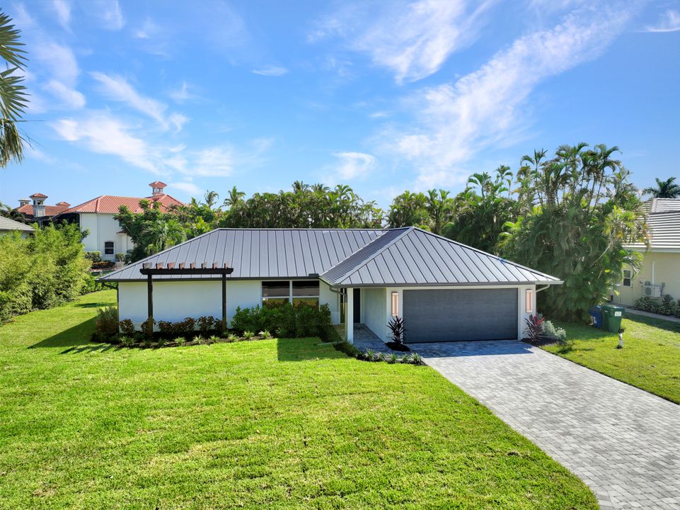 6892 Griffin Blvd, Fort Myers, FL 33908