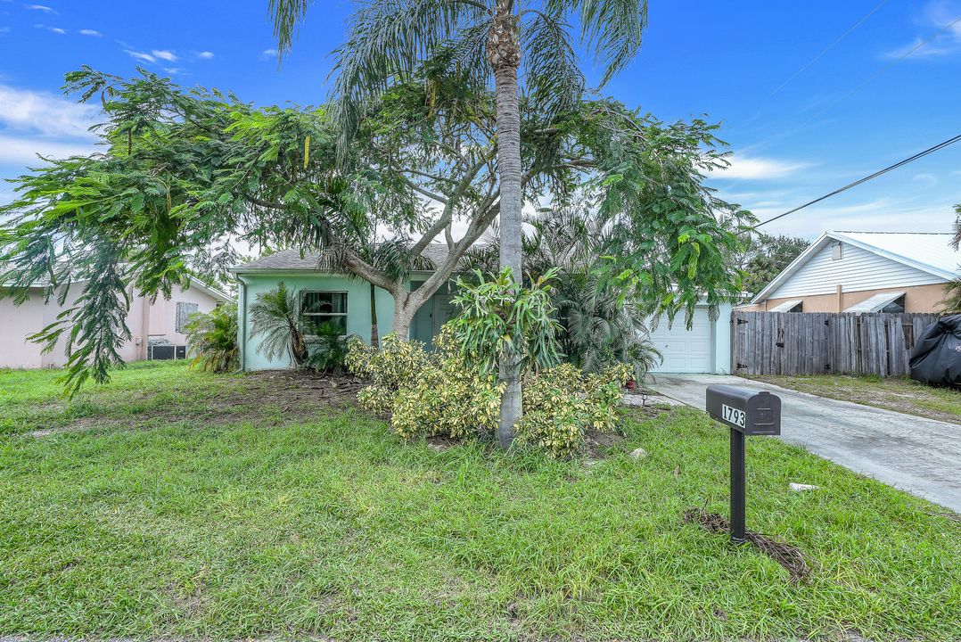 1793 NE 23rd Dr, Jensen Beach, FL 34957