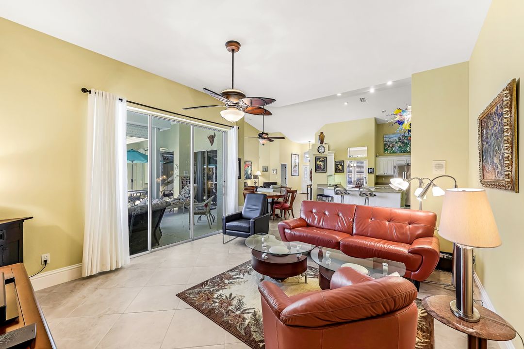 317 Lambton Ln, Naples, FL 34104