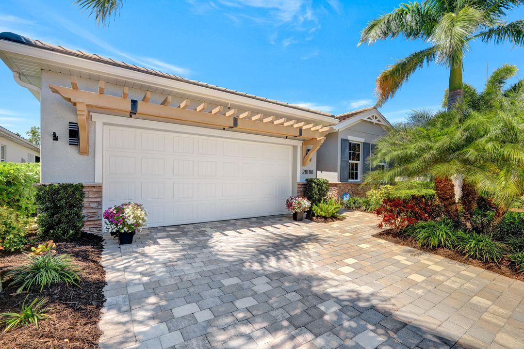 28188 Seasons Tide Ave, Bonita Springs, FL 34135