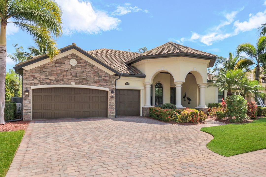 9578 Firenze Cir, Naples, FL 34113