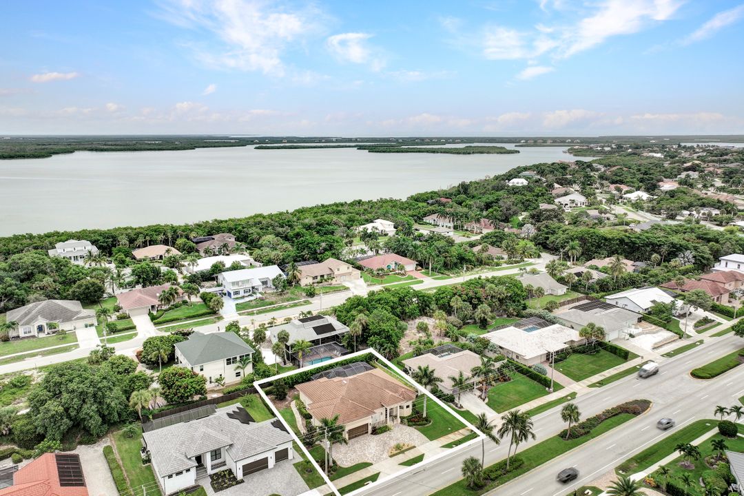 433 S Barfield Dr, Marco Island, FL 34145