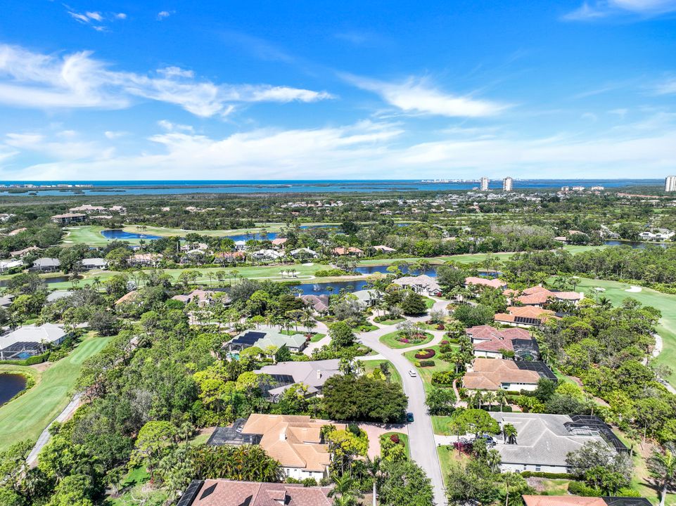 25061 Ridge Oak Dr, Bonita Springs, FL 34134