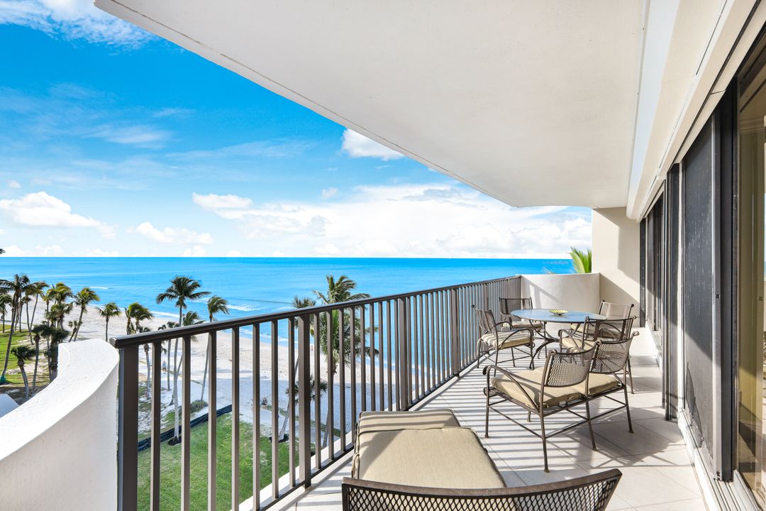 4005 Gulf Shore Blvd N #606, Naples, FL 34103