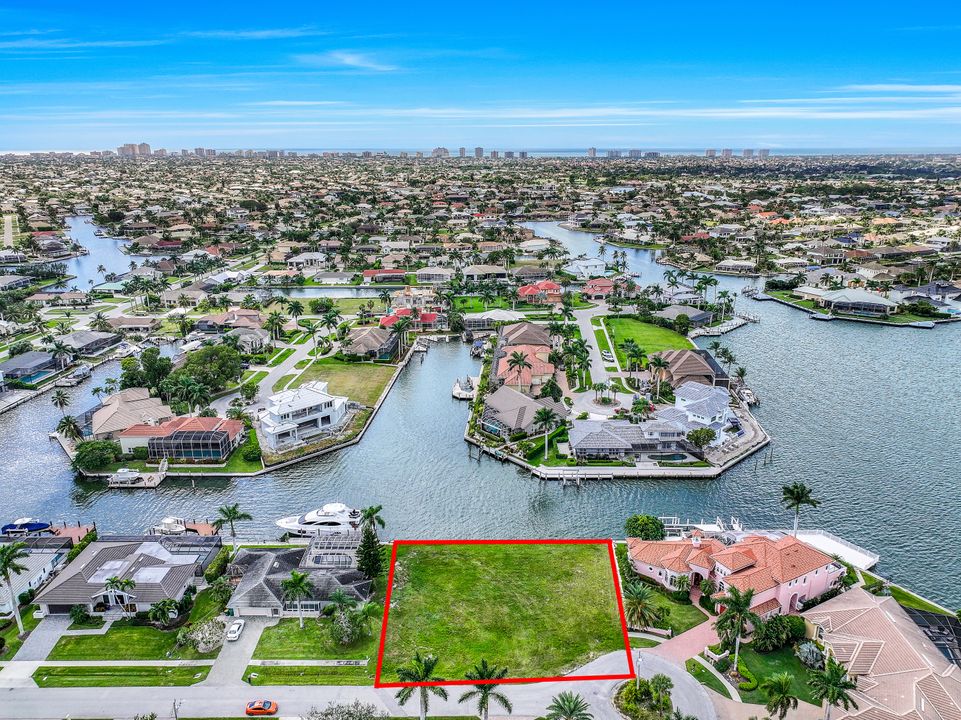 230 Stillwater Ct, Marco Island, FL 34145