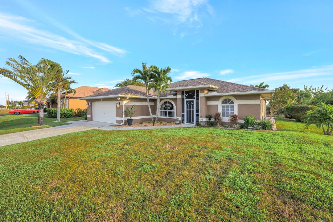 2426 NW 15th St, Cape Coral, FL 33993