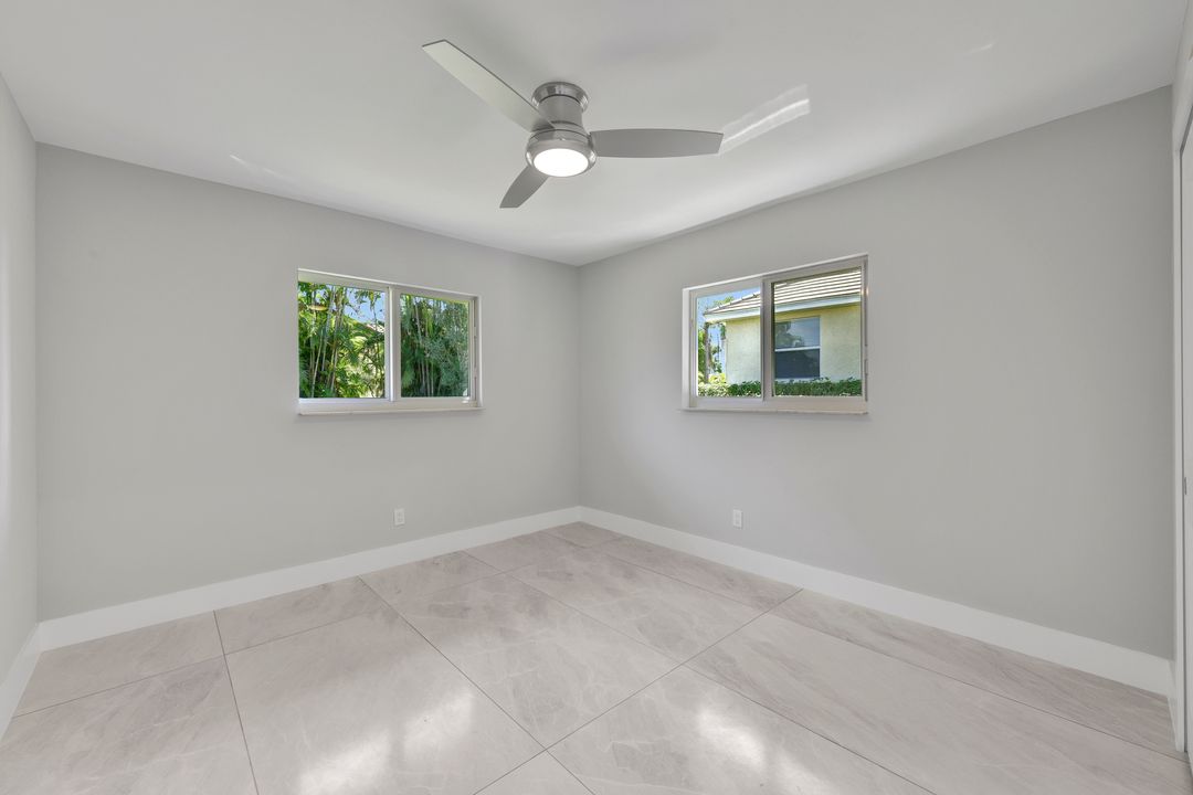 6892 Griffin Blvd, Fort Myers, FL 33908