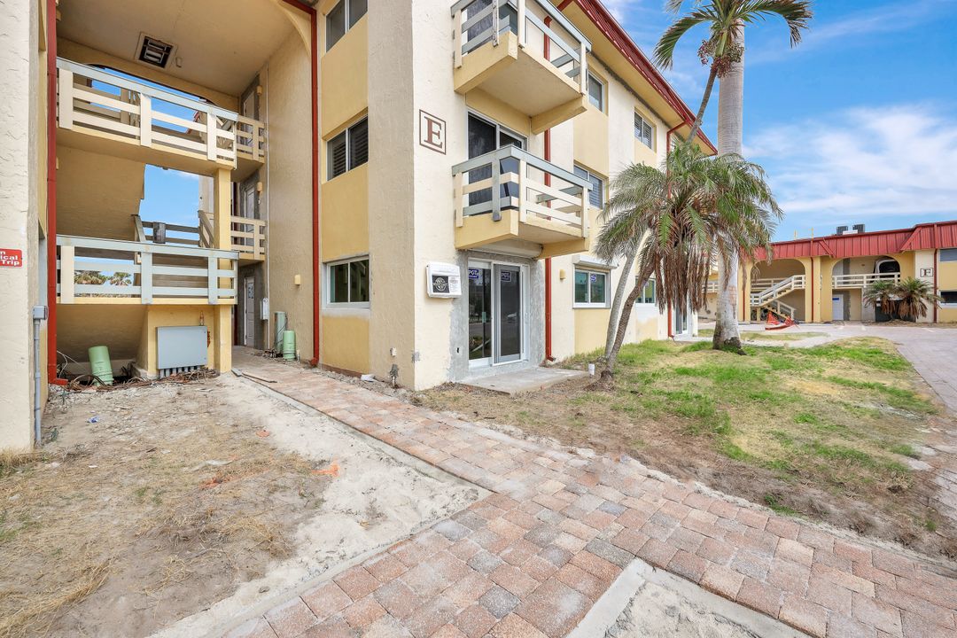 1610 Middle Gulf Dr #E3, Sanibel, FL 33957