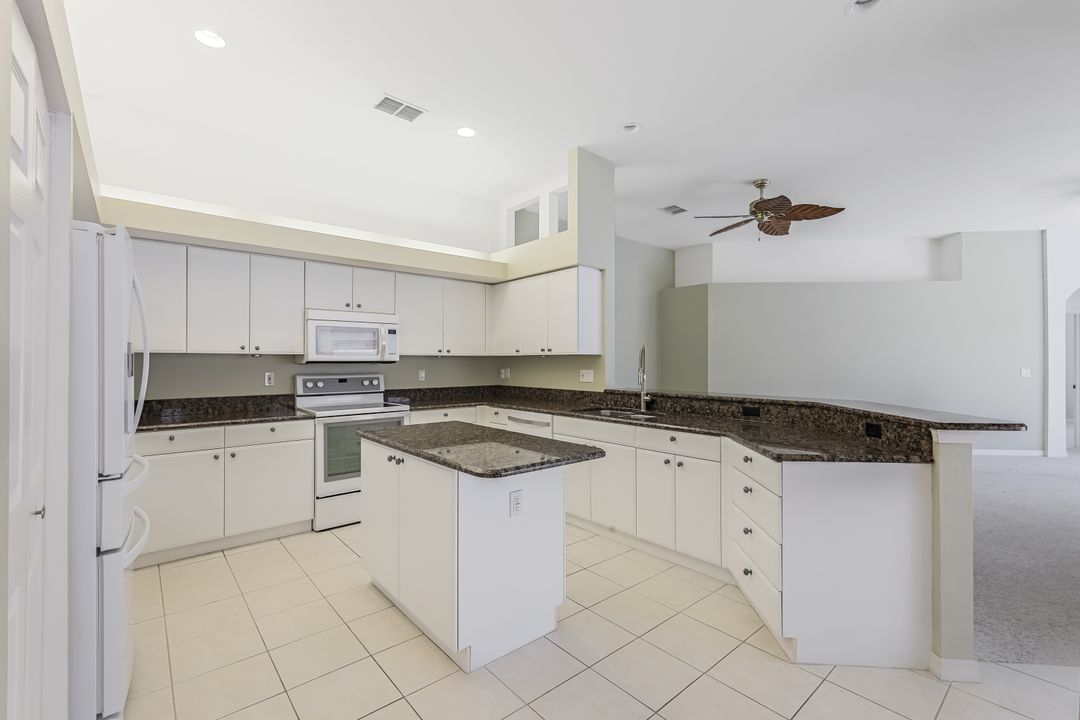 10221 Cape Roman Rd #102, Bonita Springs, FL 34135