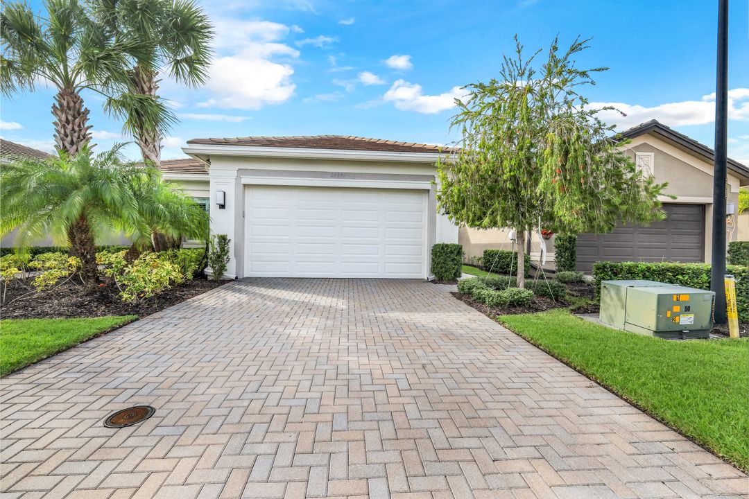 28440 Burano Dr, Bonita Springs, FL 34135