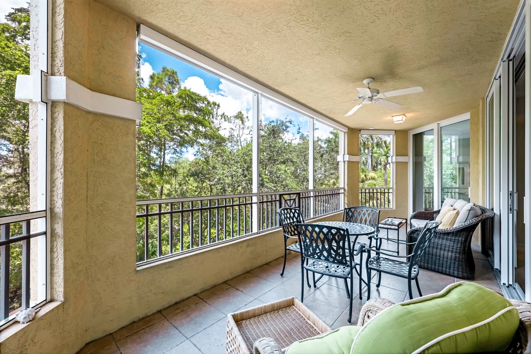 2728 Tiburon Blvd E #204, Naples, FL 34109