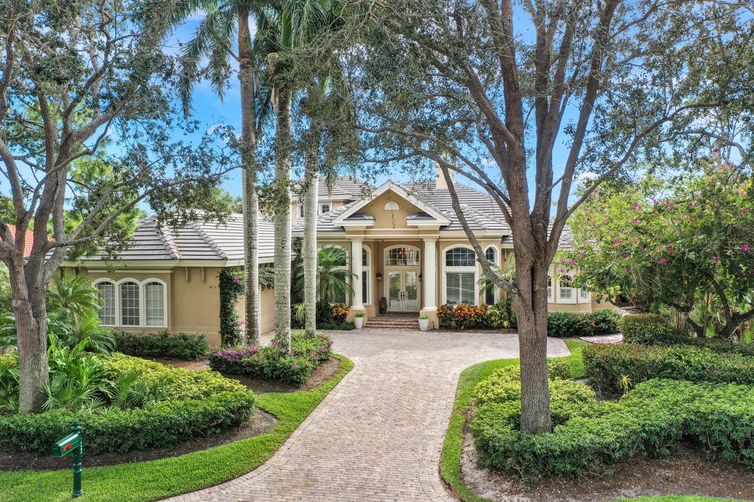 1483 Gormican Ln, Naples, FL 34110