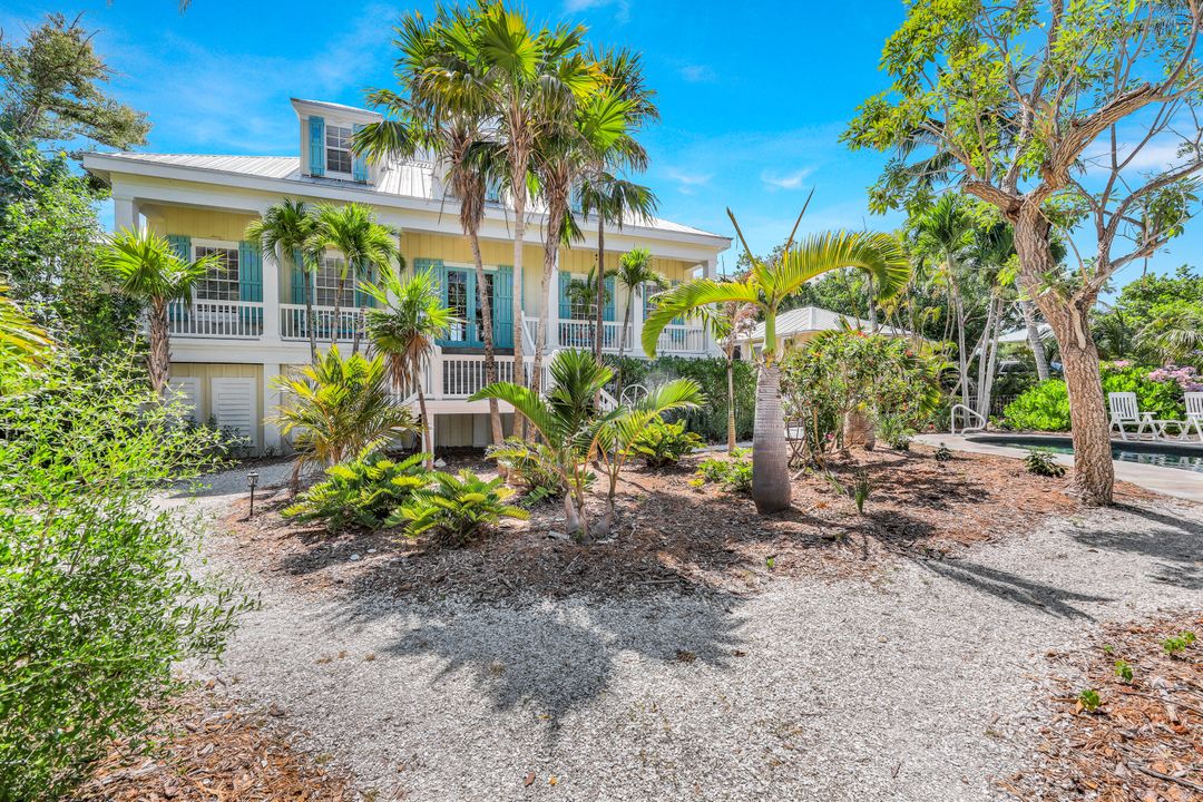 16143 Captiva Dr, Captiva, FL 33924