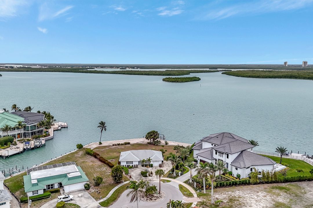 980 Iris Ct, Marco Island, FL 34145