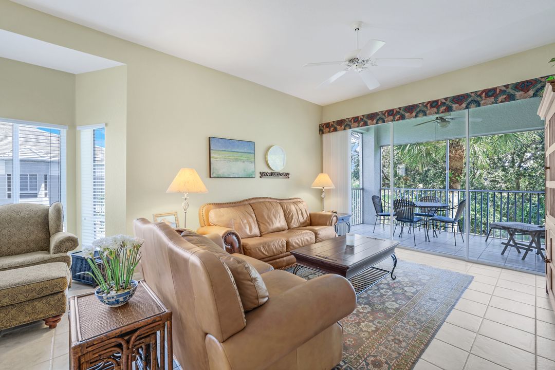 7741 Pebble Creek Cir #301, Naples, FL 34108