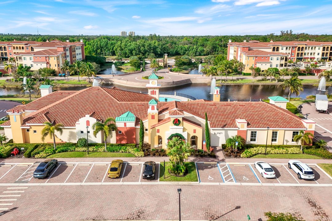 21530 Strada Nuova Circle  #305, Estero, FL 33928