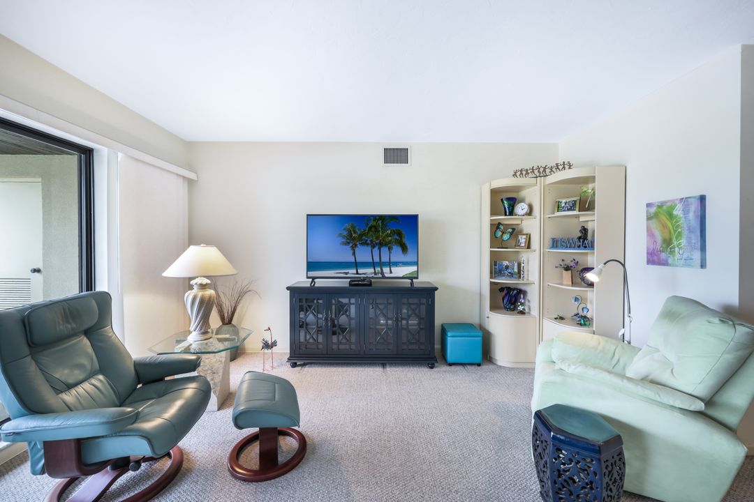 6300 Pelican Bay Blvd #A-201, Naples, FL 34108