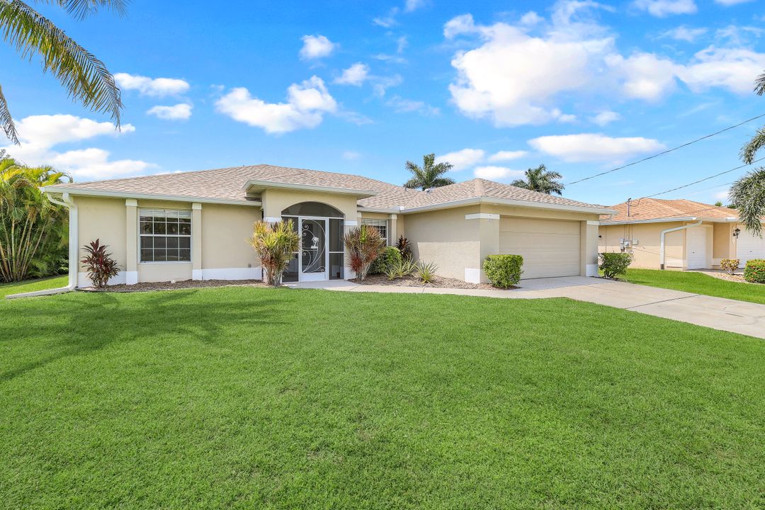 3102 SW 29th Ave, Cape Coral, FL 33914