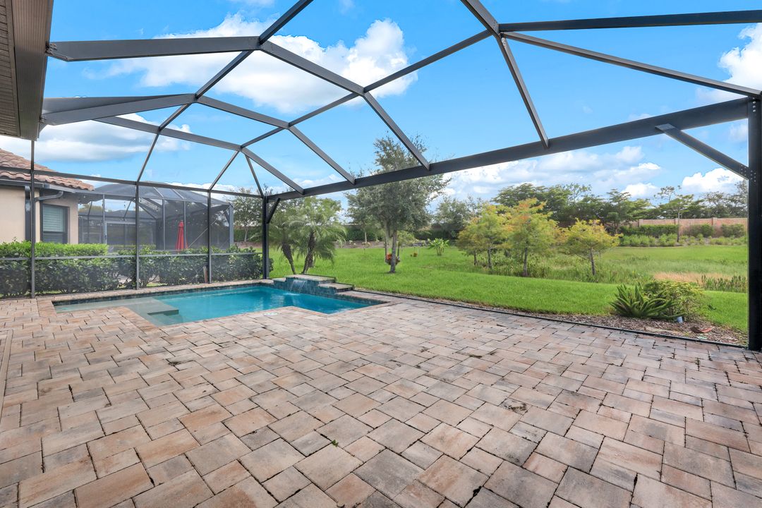 23737 Pebble Pointe Ln, Bonita Springs, FL 34135