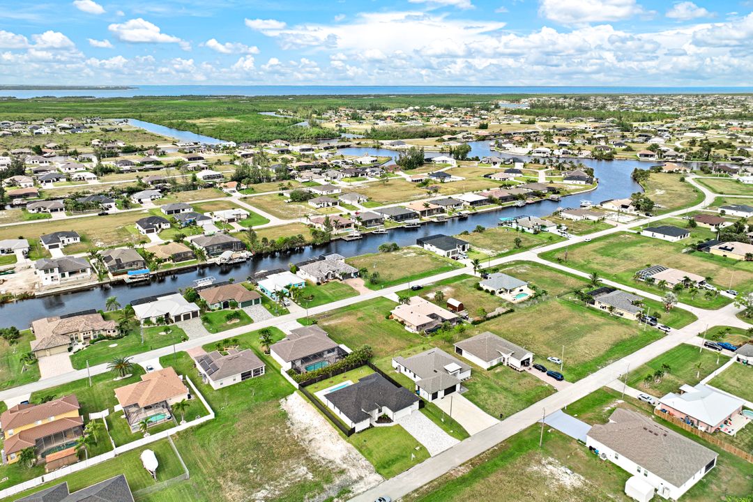 1640 NW 37th Ave, Cape Coral, FL 33993