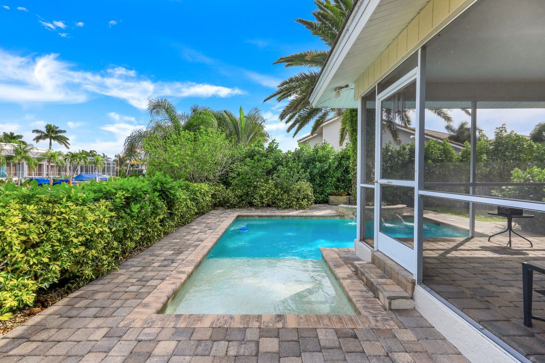 1830 Maywood Ct, Marco Island, FL 34145