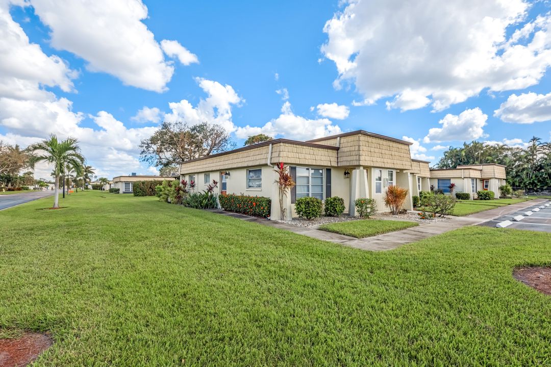 45 Tozer Ct, Fort Myers, FL 33919