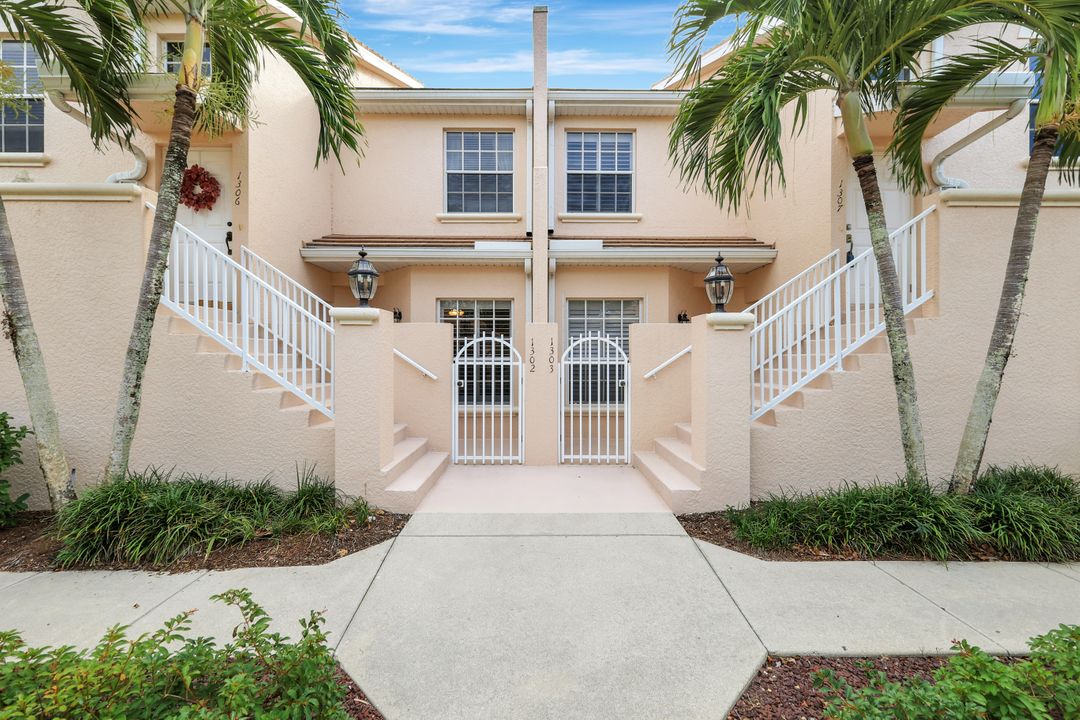 6245 Wilshire Pines Cir  #1302, Naples, FL 34109