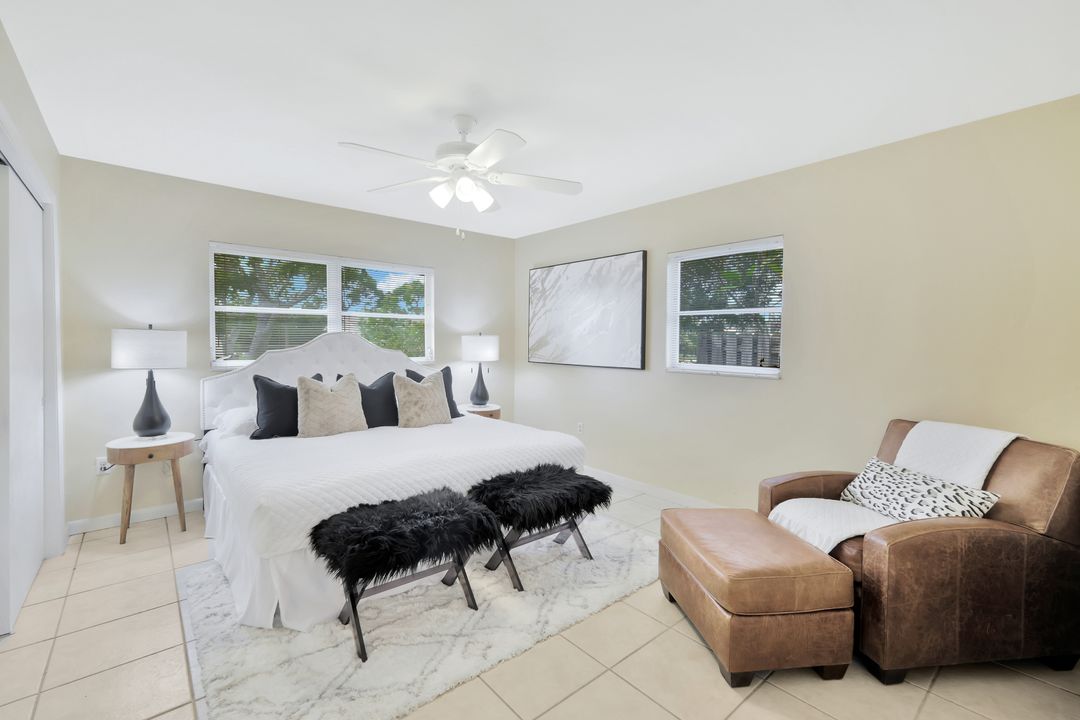 59 2nd St, Bonita Springs, FL 34134