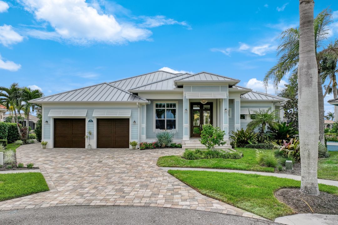 1001 Admiralty Ct, Marco Island, FL 34145