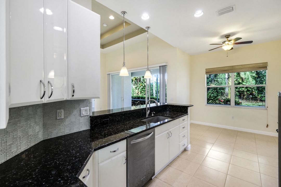 3184 Sundance Cir, Naples, FL 34109