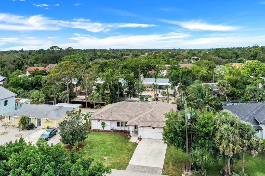 27200 Williams Rd, Bonita Springs, FL 34135