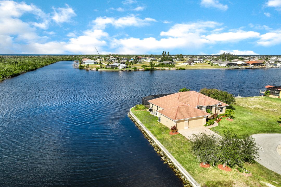 4701 NW 32nd Terrace, Cape Coral, FL 33993