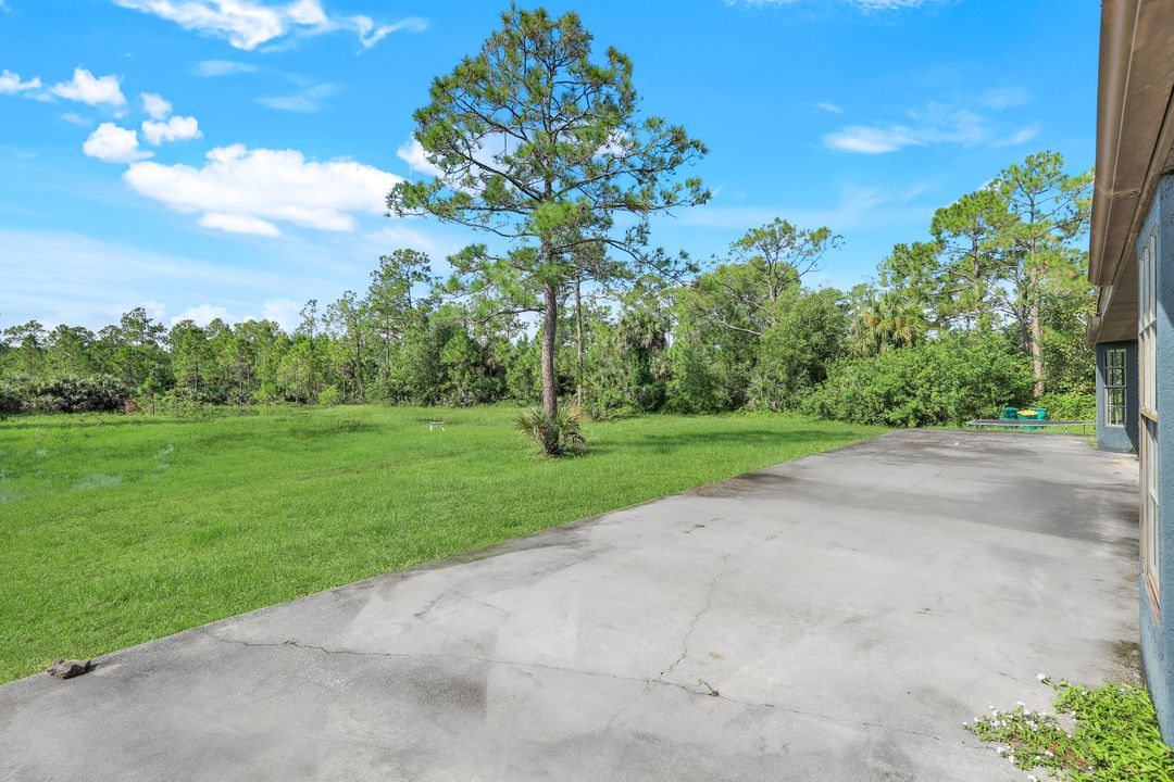 2930 6th Ave SE, Naples, FL 34117