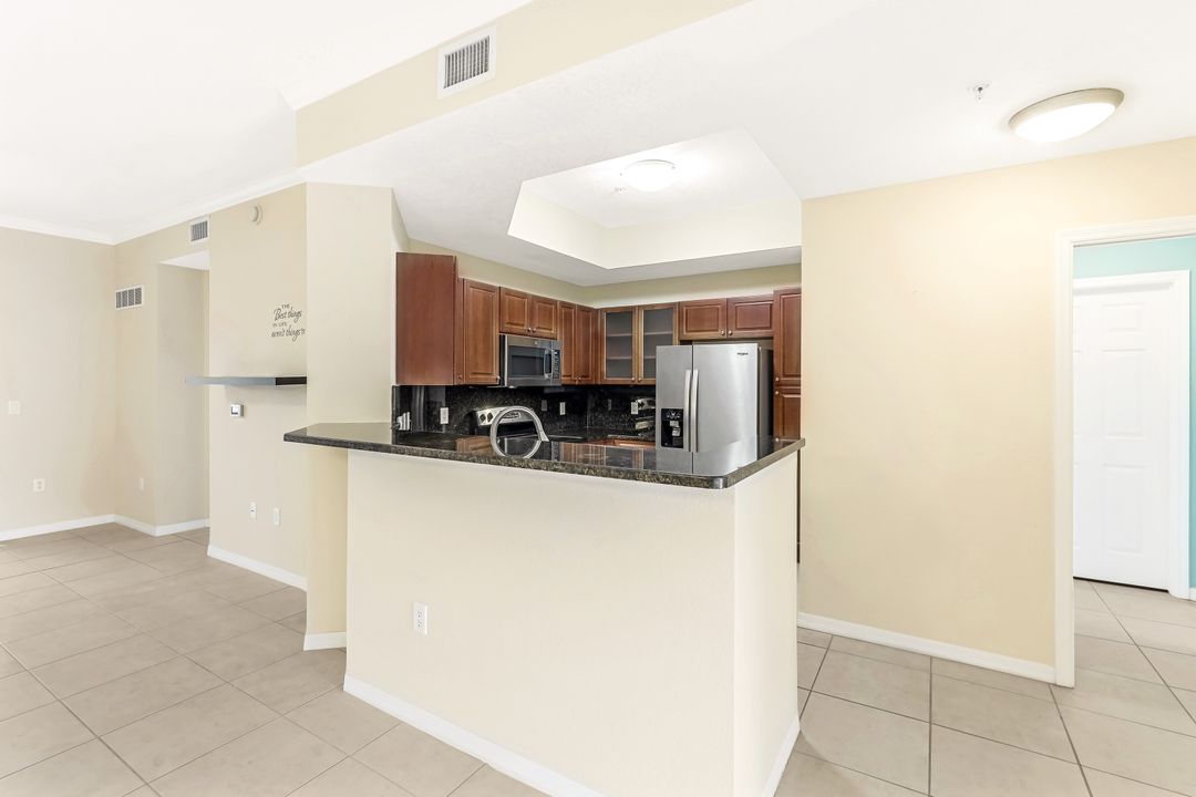 23501 Alamanda Dr #204, Bonita Springs, FL 34135