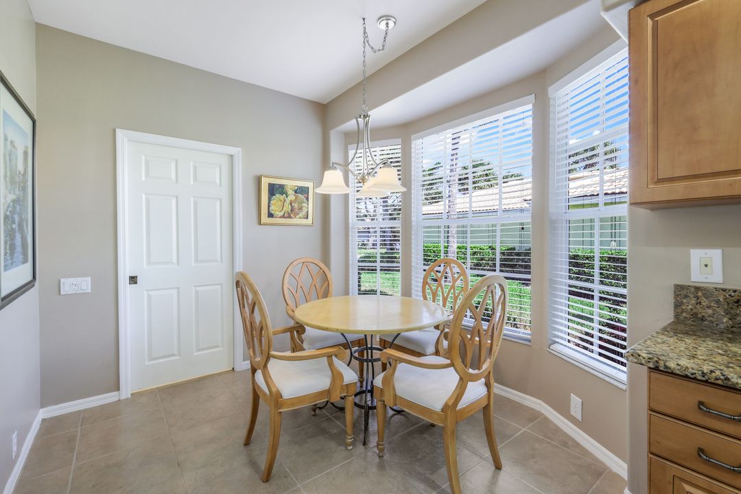 13700 Southampton Dr, Bonita Springs, FL 34135