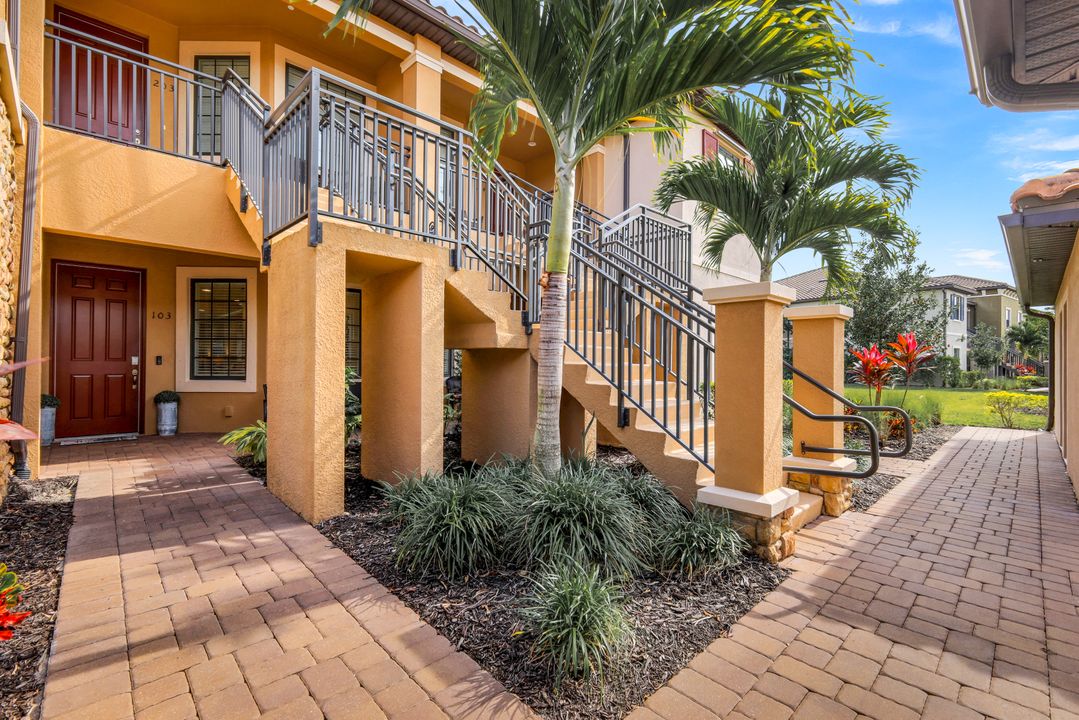 9374 Pocida Ct #103, Naples, FL 34119