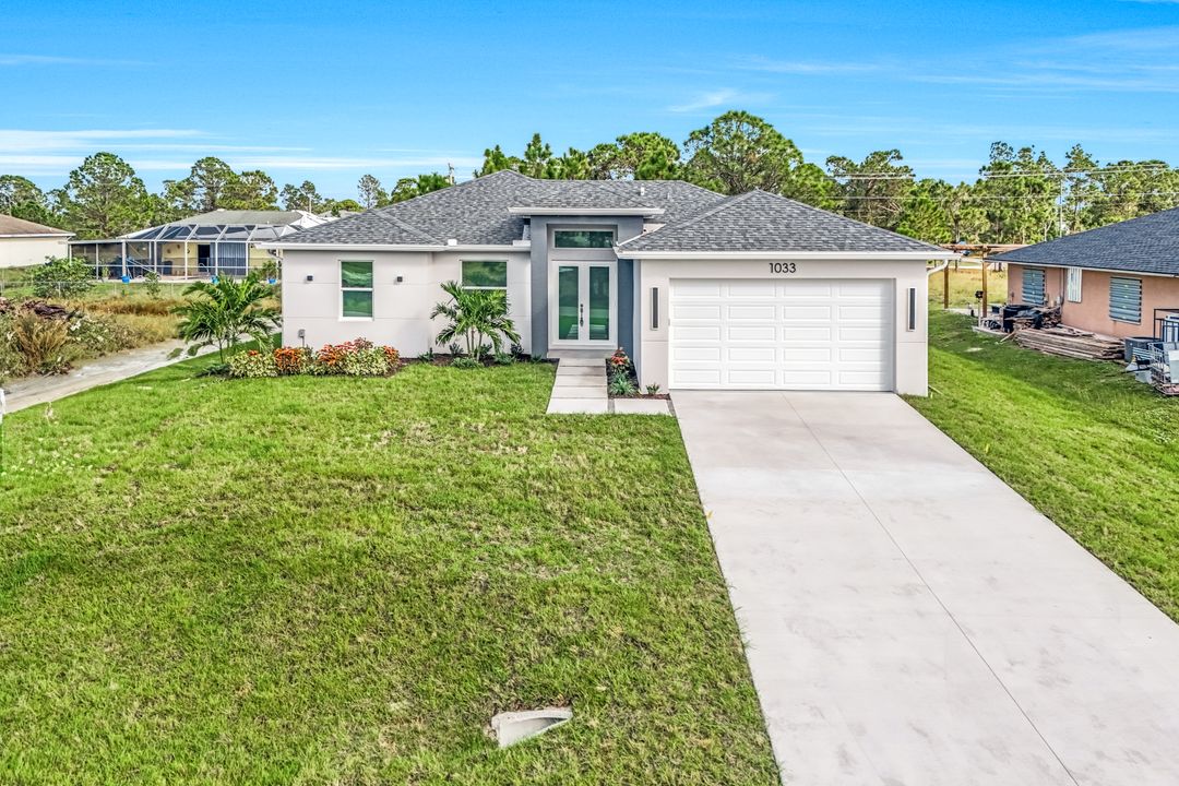 1033 Marshall Ave S, Lehigh Acres, FL 33974