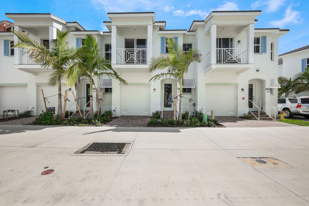 5865 Shell Cove Drive #106, Cape Coral, FL 33914