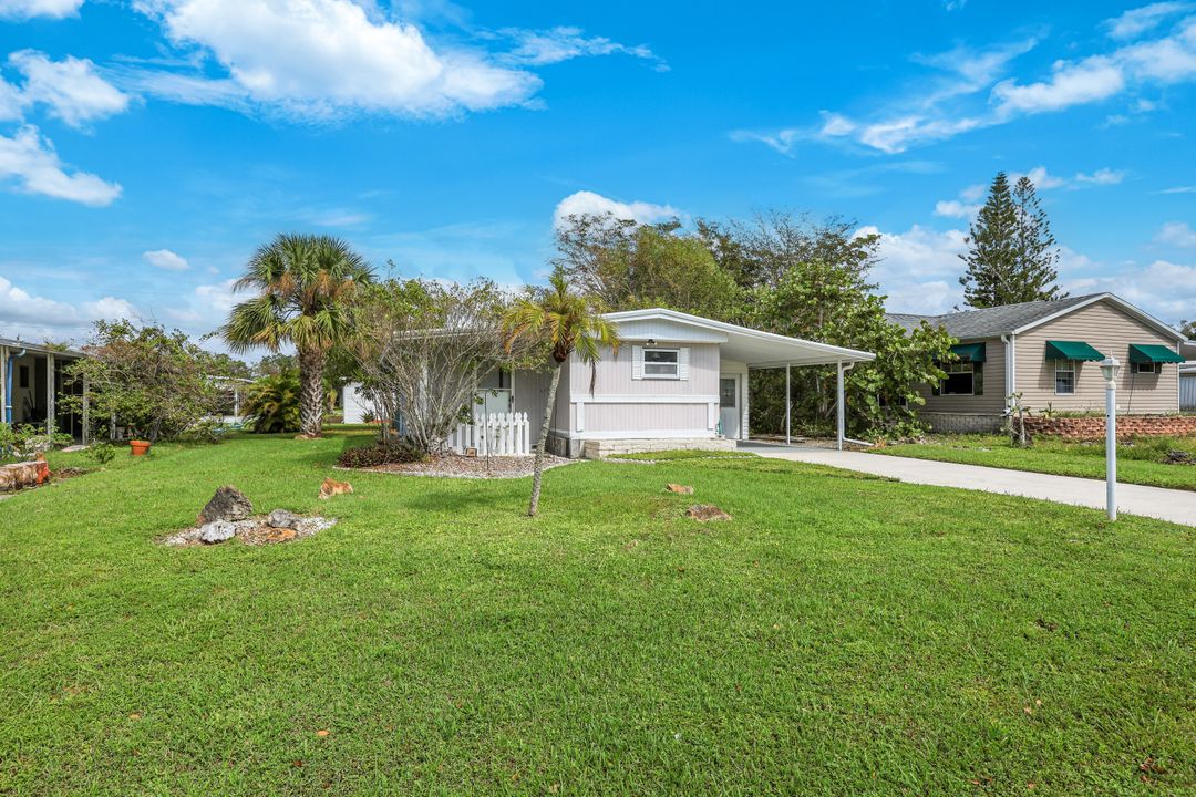 171 Grassy Key Ln, Naples, FL 34114