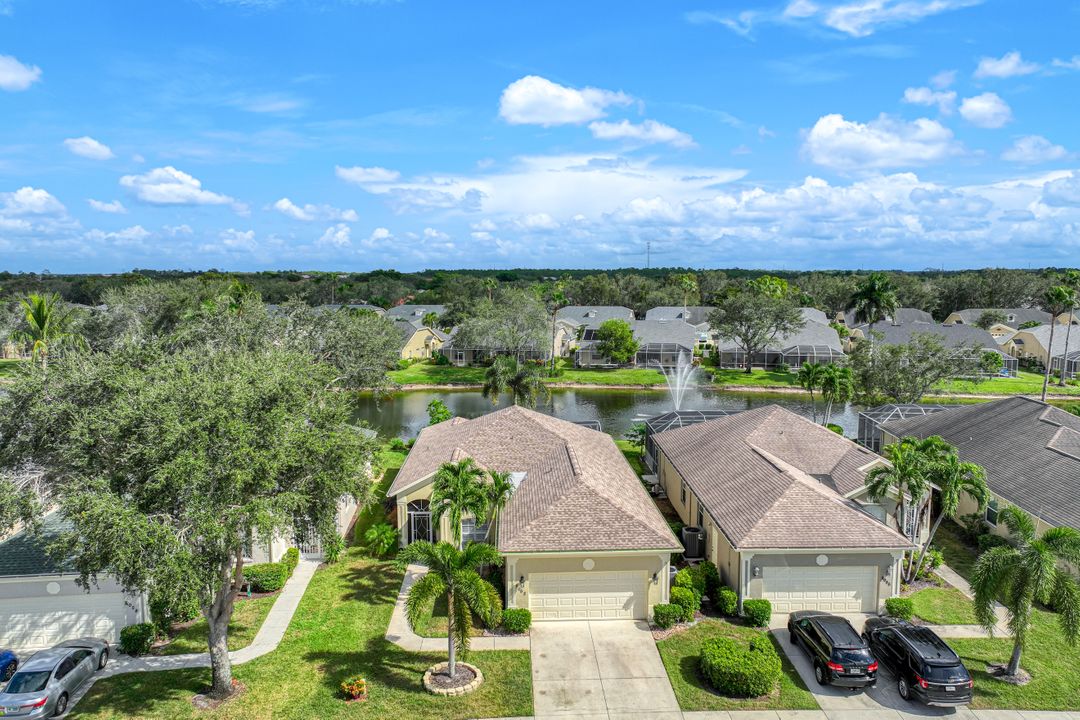 8062 Tauren Ct, Naples, FL 34119