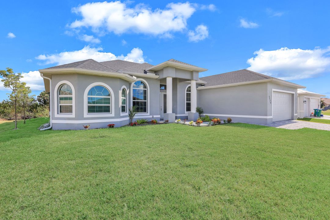 1225 NW 33rd Ave, Cape Coral, FL 33993