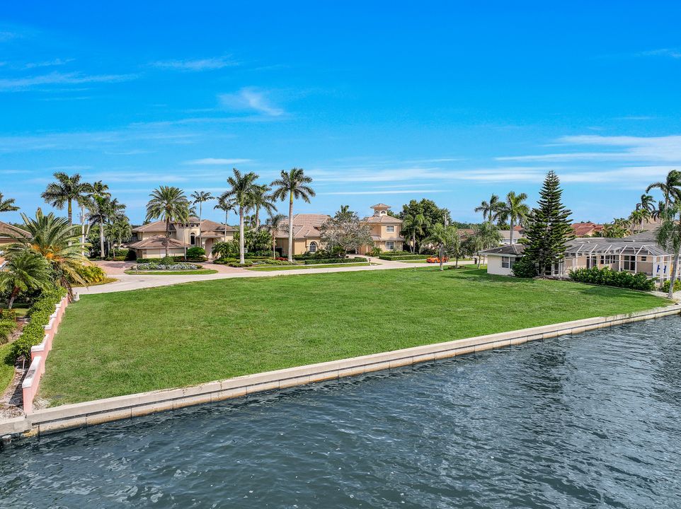 230 Stillwater Ct, Marco Island, FL 34145