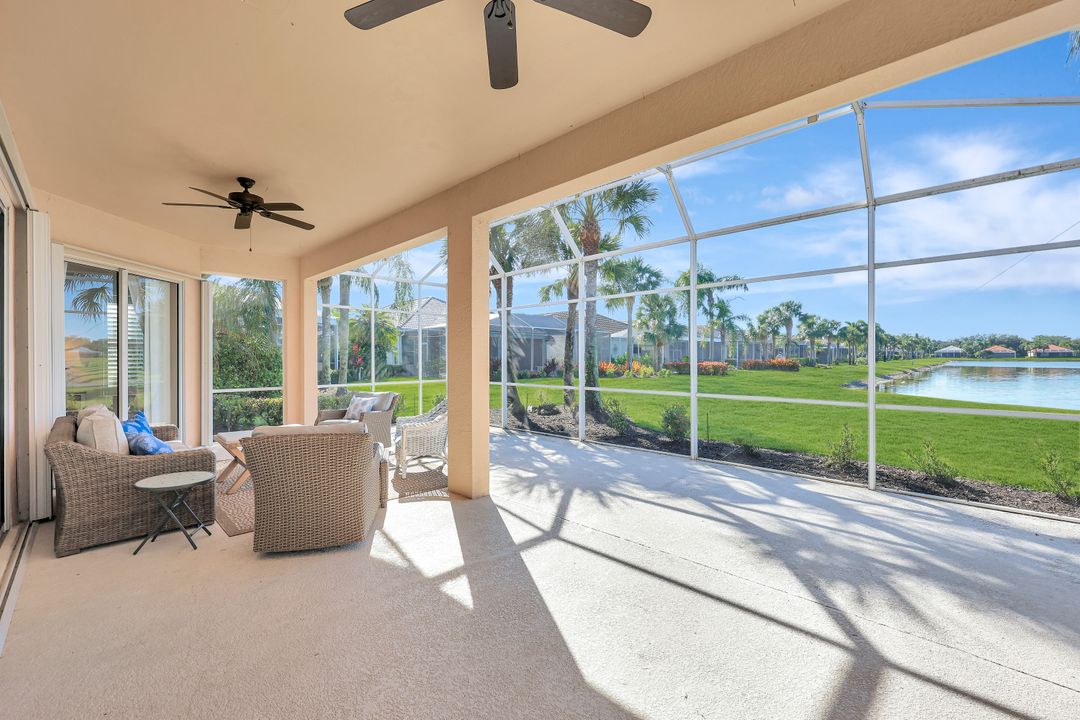 3971 Jasmine Lake Cir, Naples, FL 34119